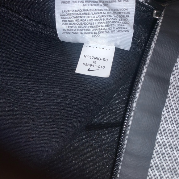 Woven Nike Sweatshirt - Picture 3 of 4